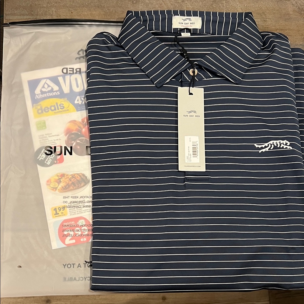 Sun Day Red by Tiger Woods Men’s golf shirt/polo